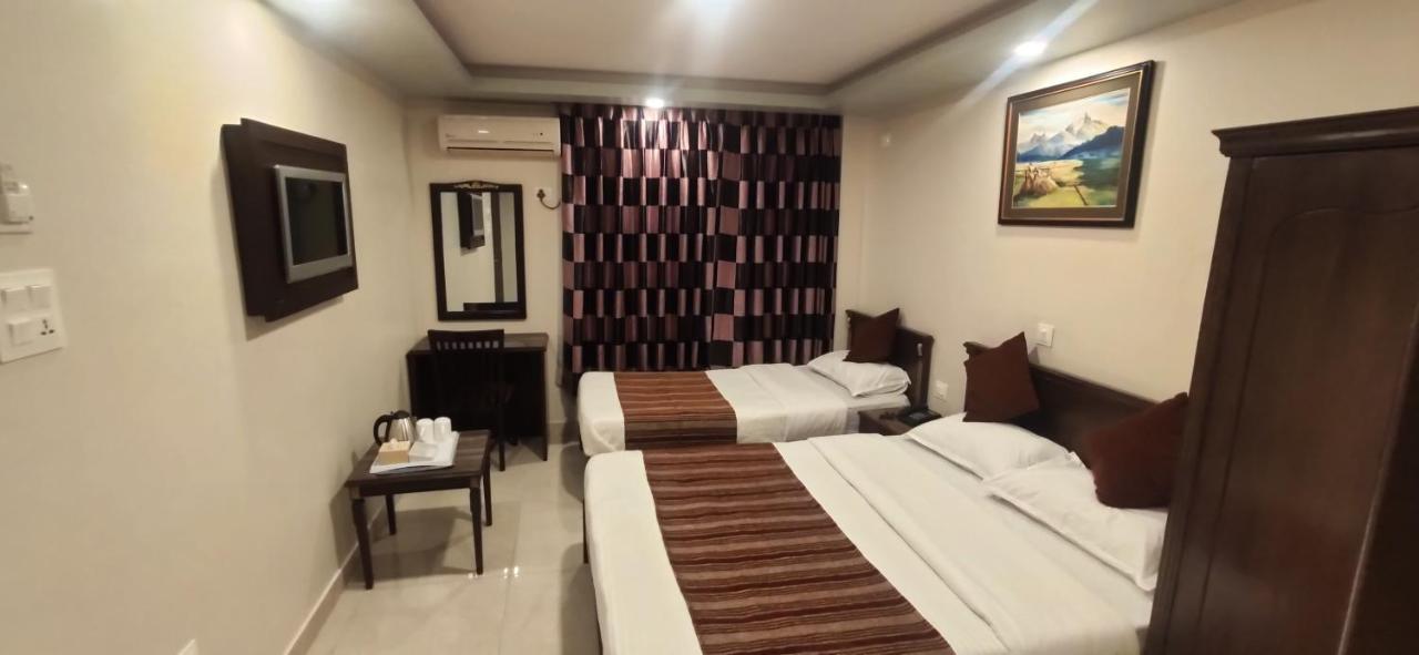 Hotel Pipal Tree Kathmandu Ngoại thất bức ảnh