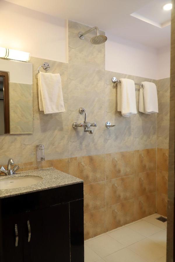 Hotel Pipal Tree Kathmandu Ngoại thất bức ảnh