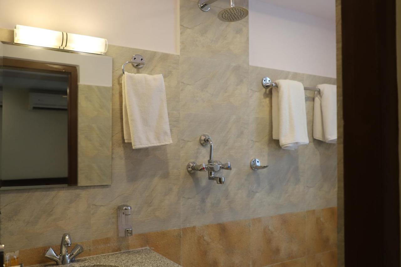 Hotel Pipal Tree Kathmandu Ngoại thất bức ảnh