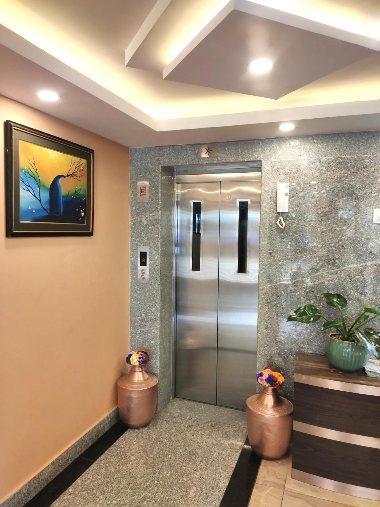Hotel Pipal Tree Kathmandu Ngoại thất bức ảnh